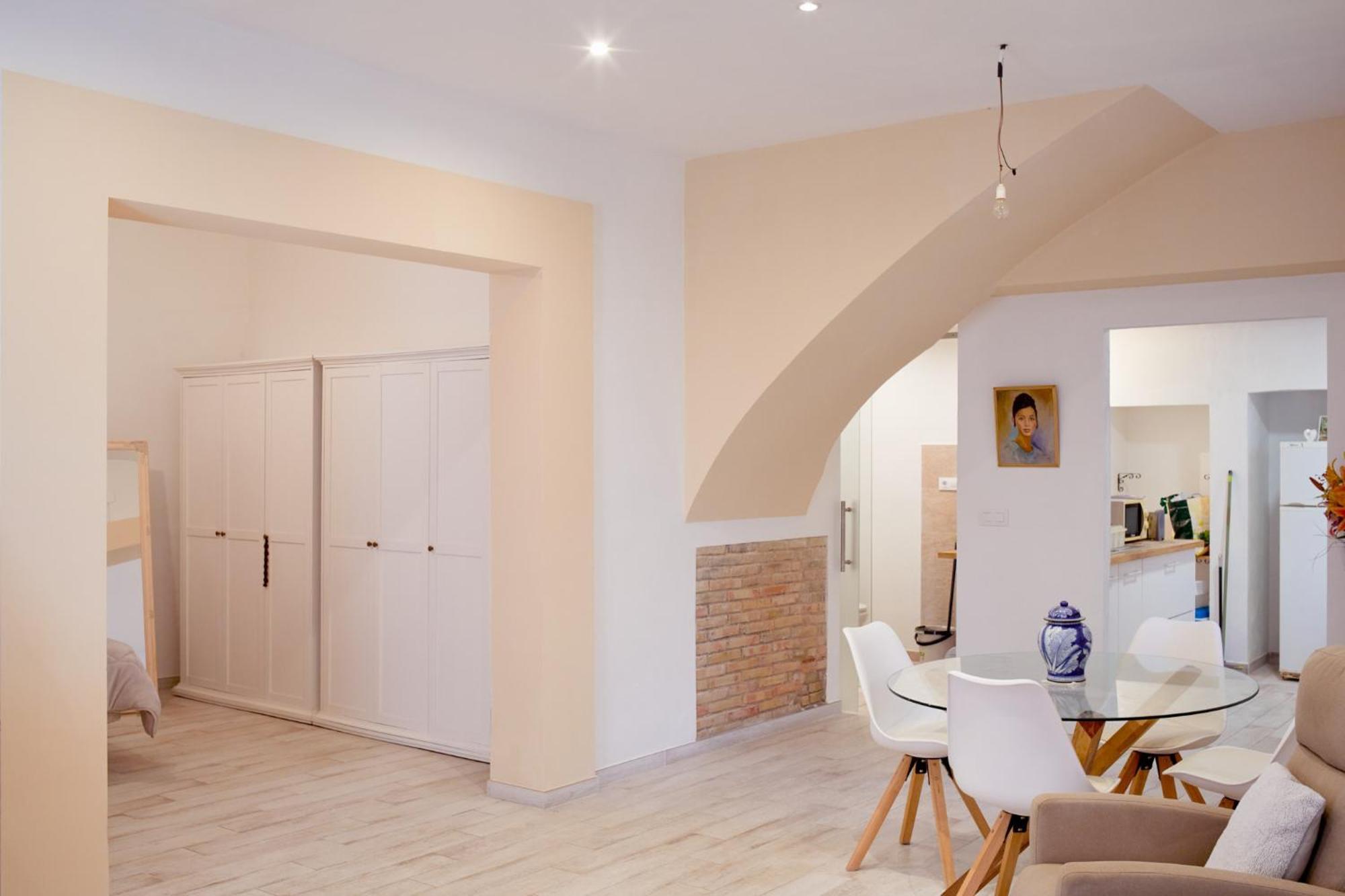 Loft Con Encanto En El Corazon Historico De Peralada Eksteriør bilde